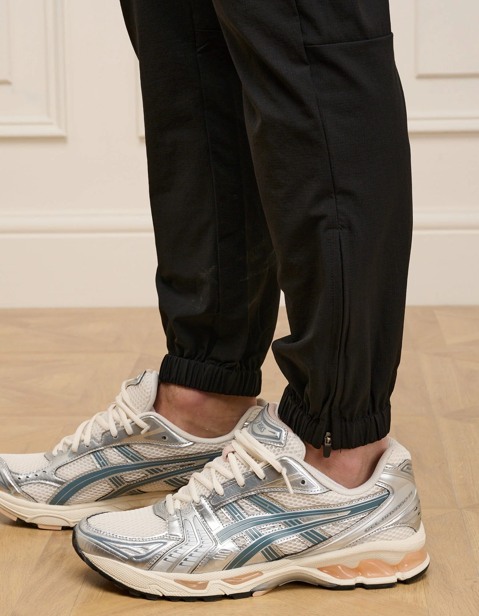 Black Essential Cuffed Trouser - Image 4