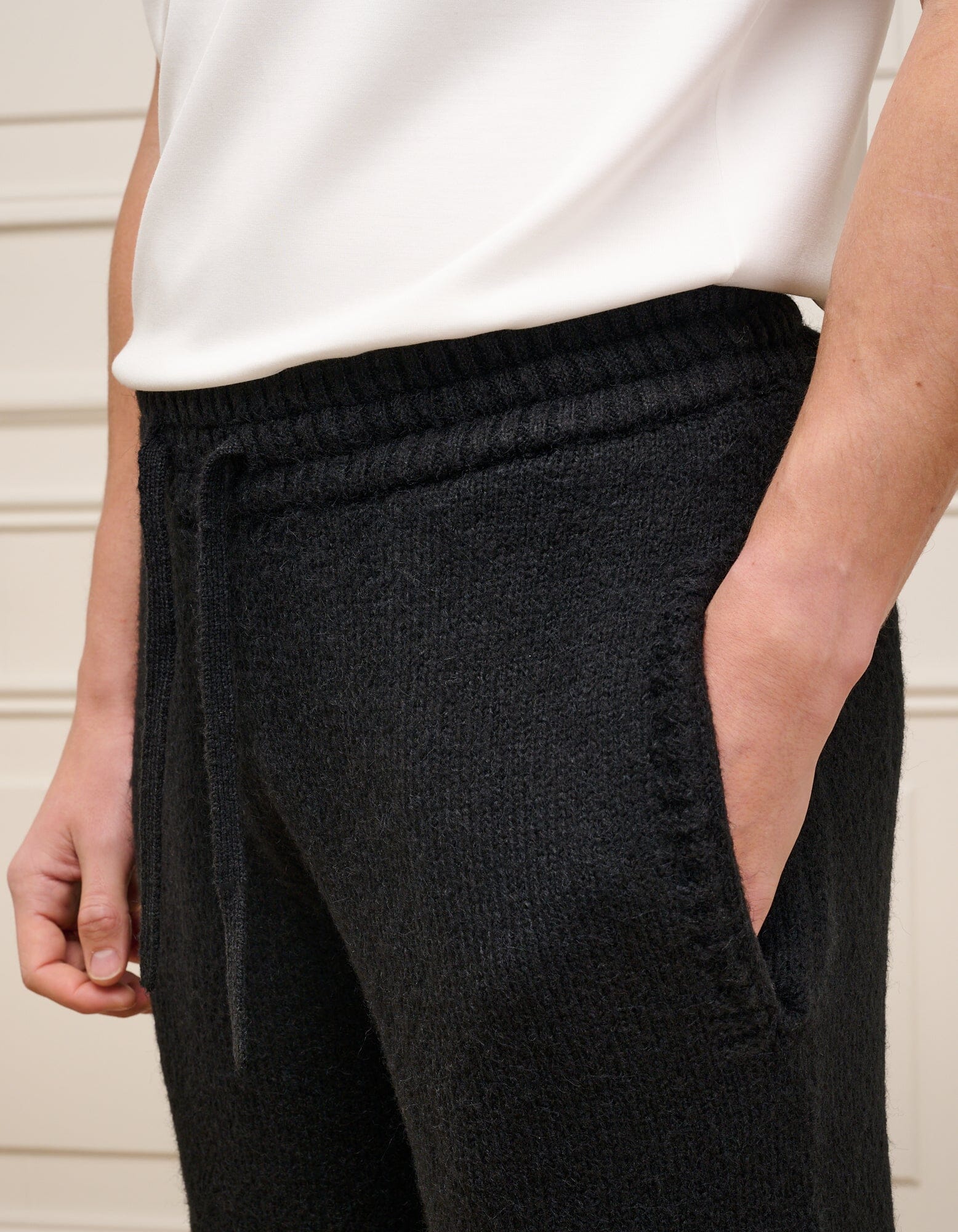 Black Knitted Jogger - Image 4