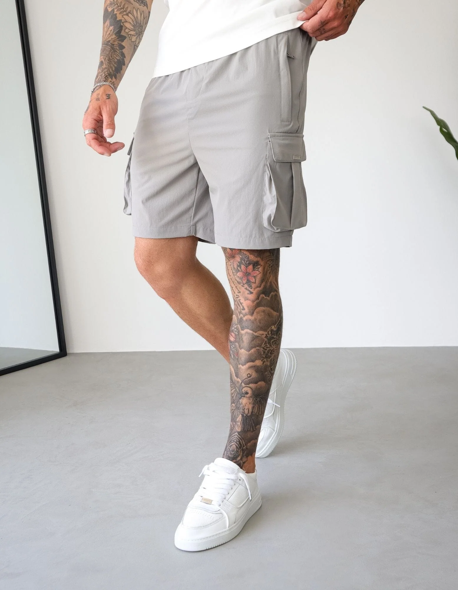 Dove Woven Cargo Short