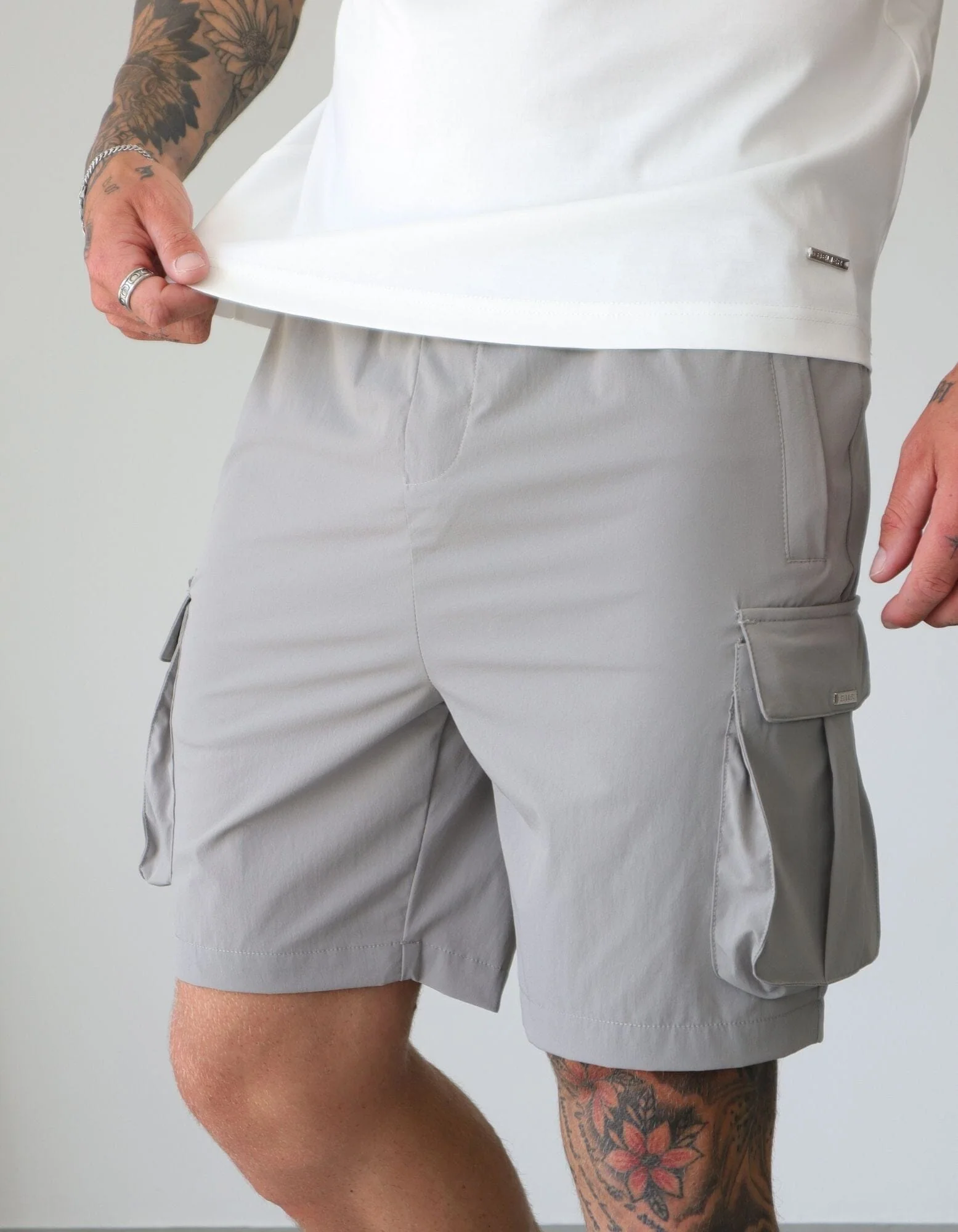 Dove Woven Cargo Short - Image 3