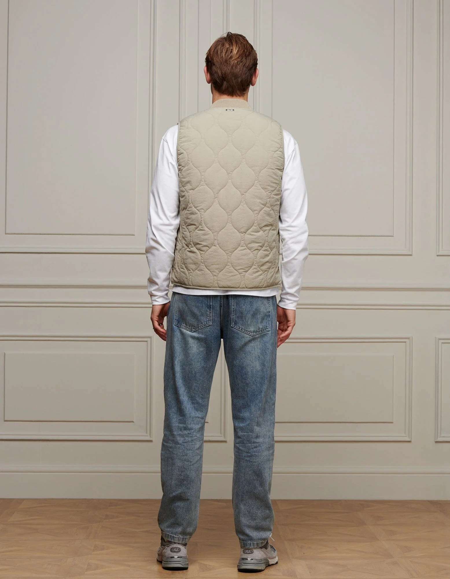 Grey Onion Quilt Gilet - Image 4