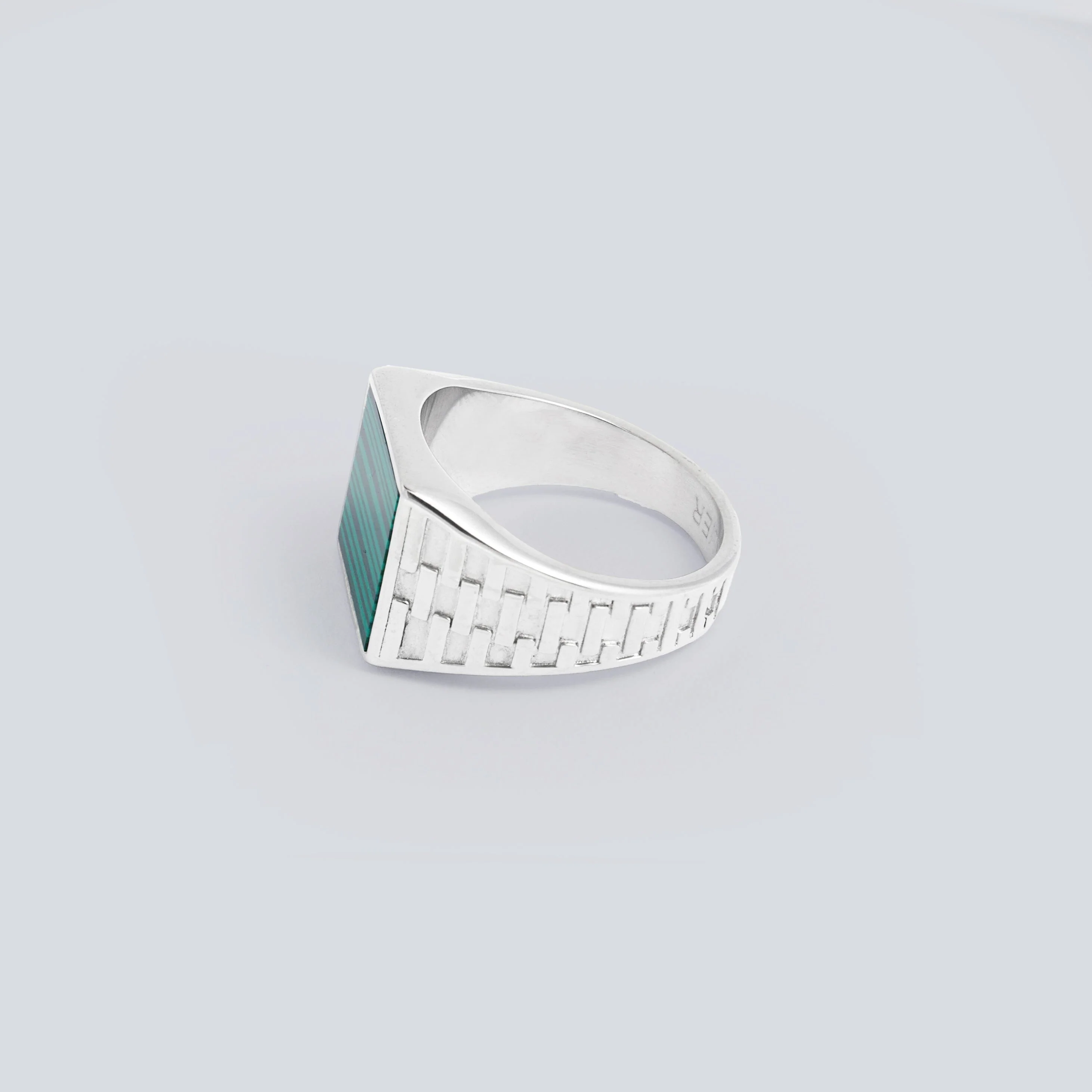Silver Como Signet Ring - Image 4