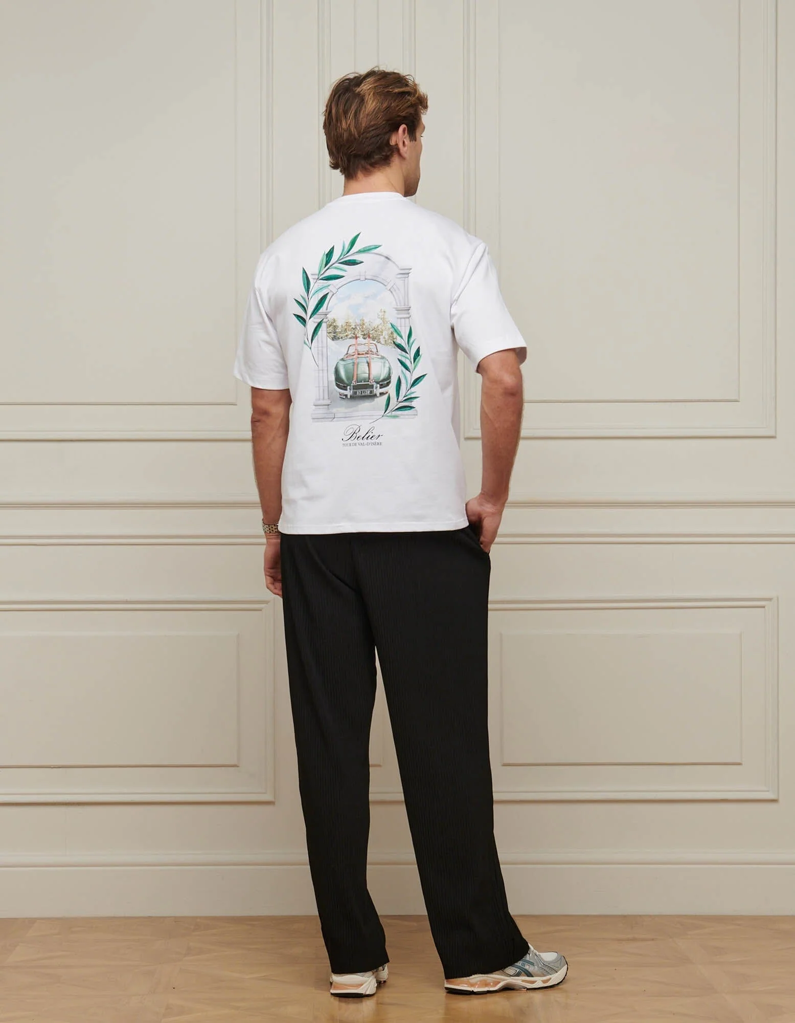 White Val d'Isère Arch T-Shirt - Image 4