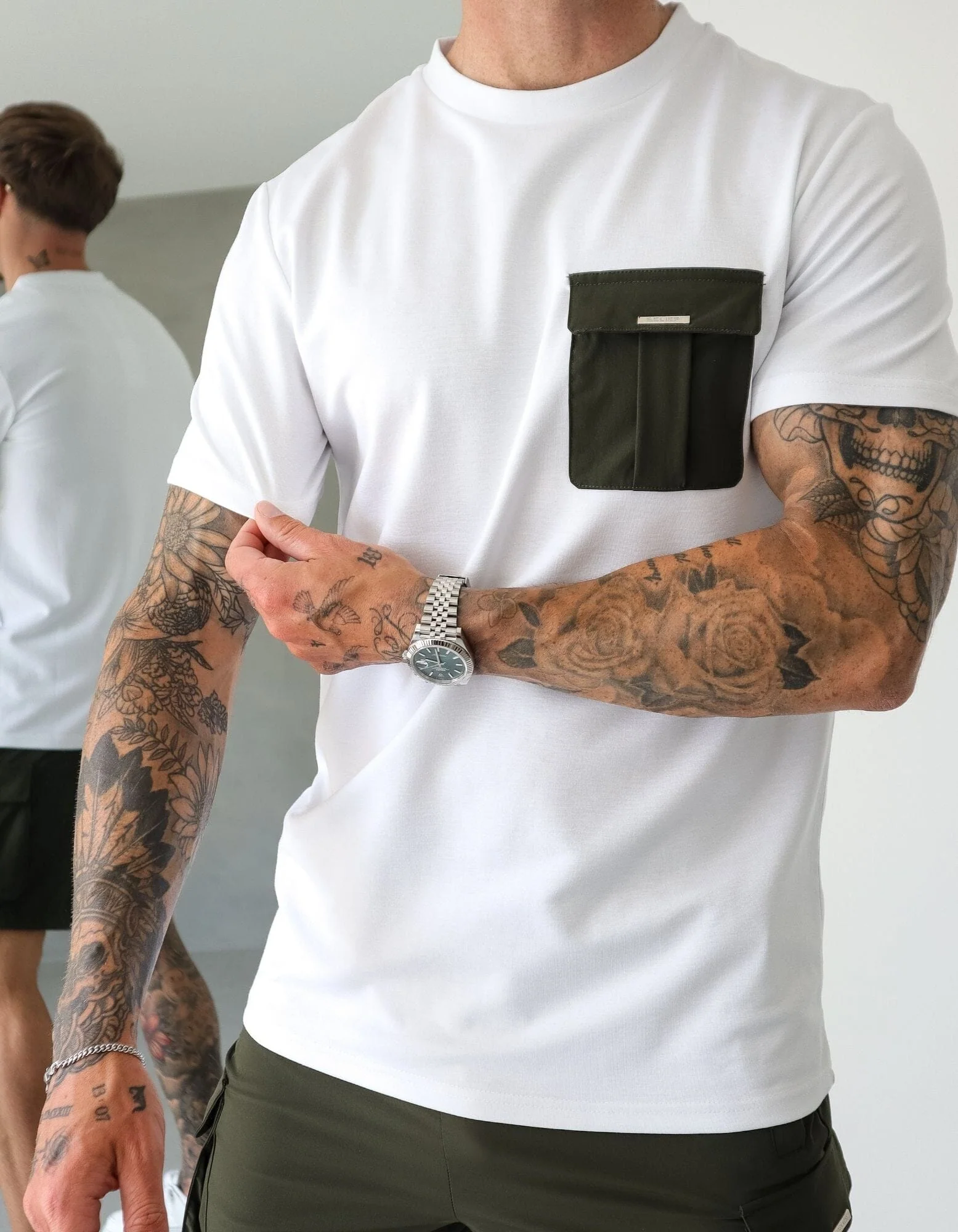 Woven Pocket T-Shirt White/Olive - Image 3